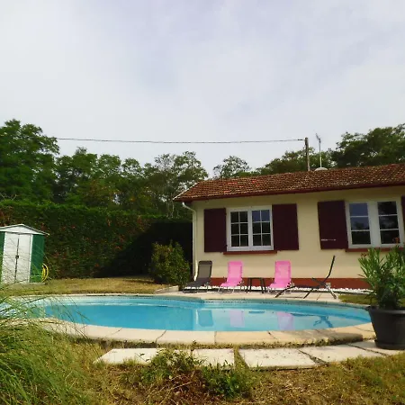 Maison Vacances * 카스텔잘루